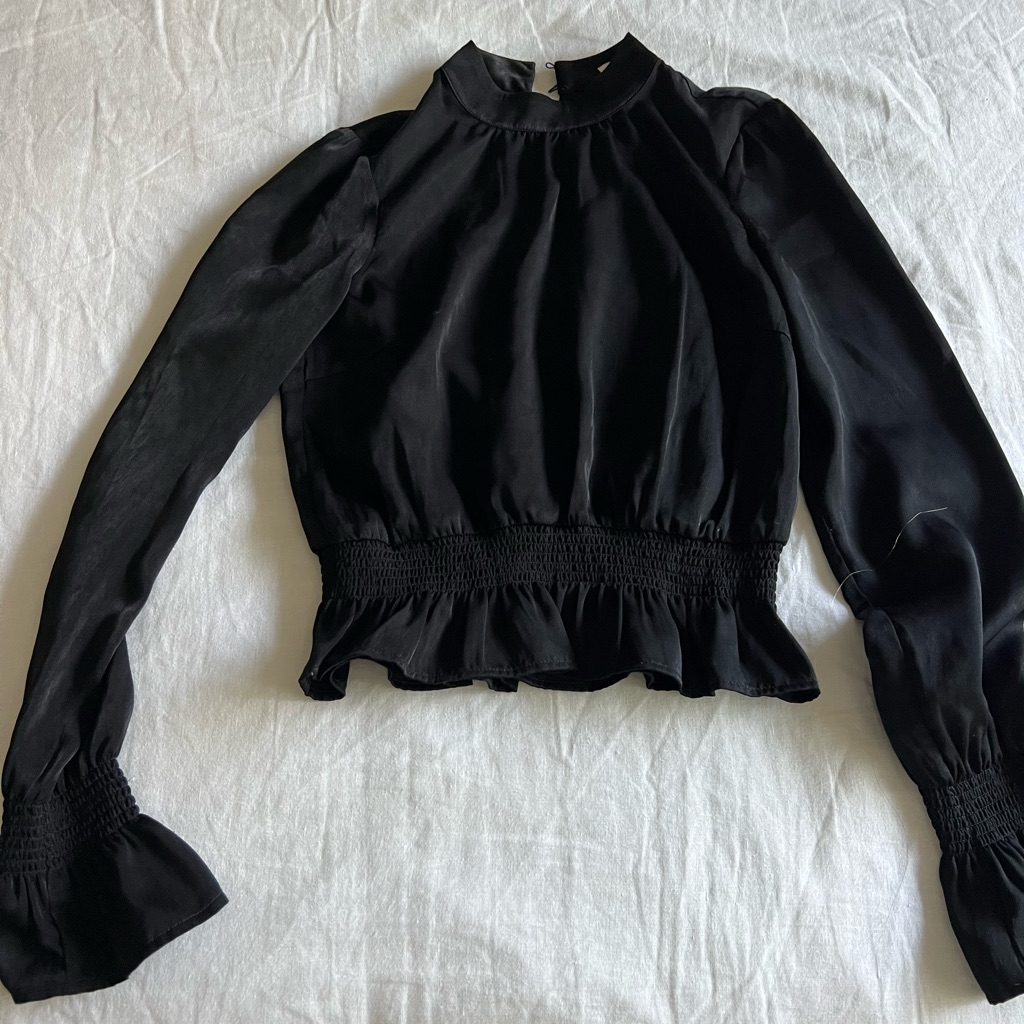Tularosa Cropped Black Silk Blouse In Xxs